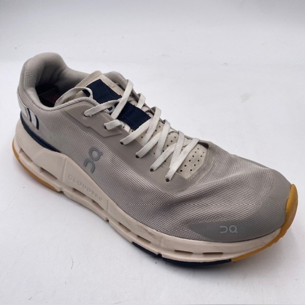On Running Cloudflyer 4 Road Running Shoes‎ Mens 9.5 Grey Navy Gum CloudTec